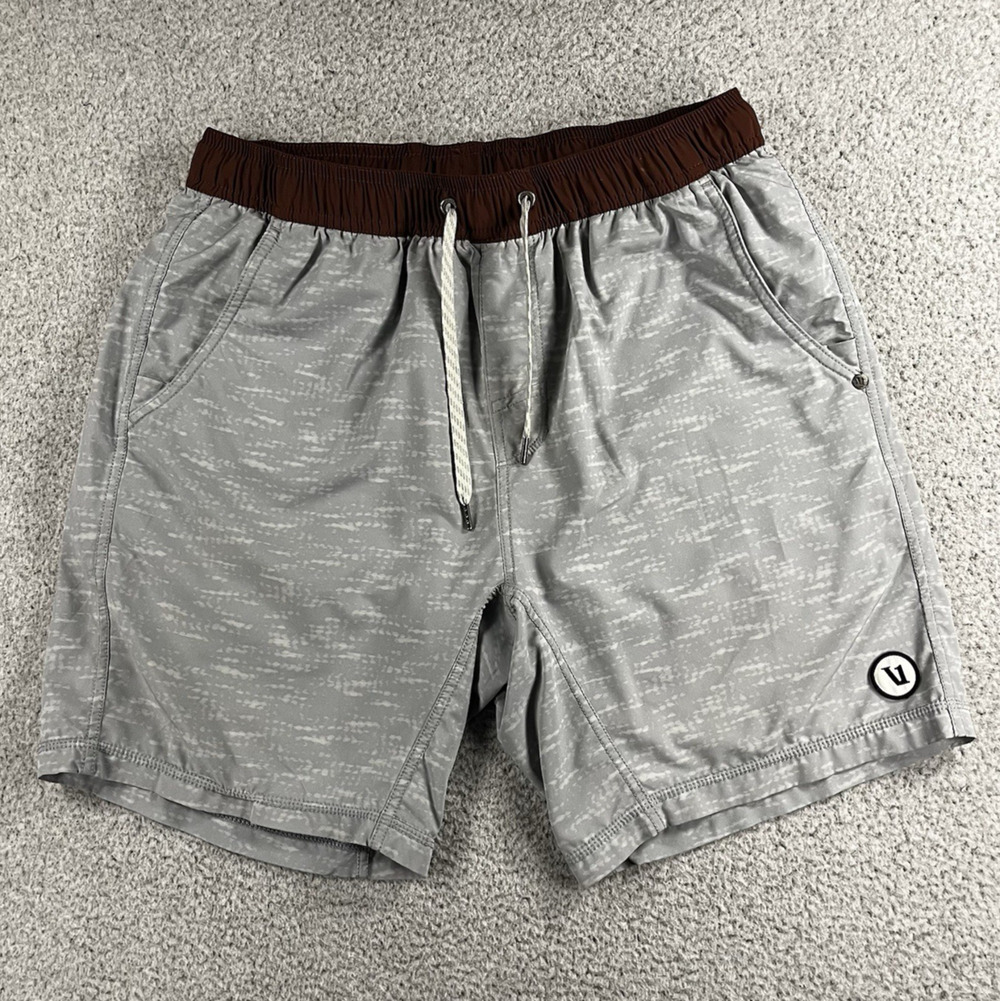 Vuori Kore Shorts Men M Heather Gray Performance Lined Stretch 7" Athletic Gym